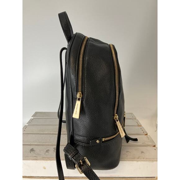 MICHAEL KORS LARGE BLACK PEBBLED LEATHER WOMENS BACKPACK - Picture 3 of 16